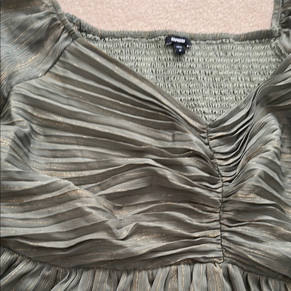 Express Green 3/4 Sleeve Ruched Blouse - Picture 7 of 7